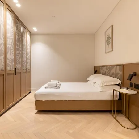 Eiffel Prestige Appartement *
